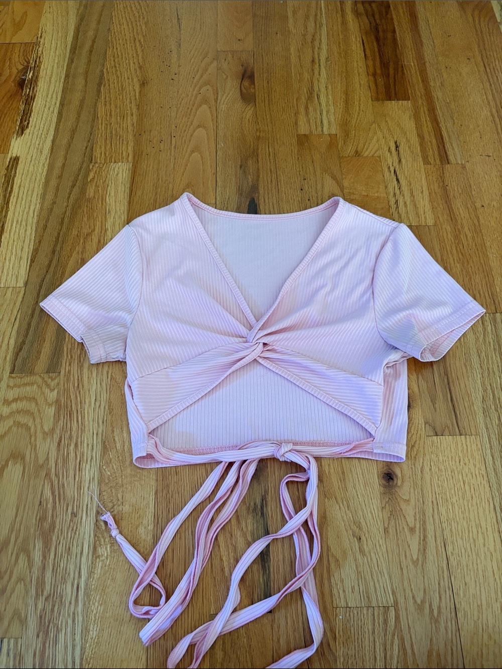 Women's Pink Ribbed Twist-Front Crop Top